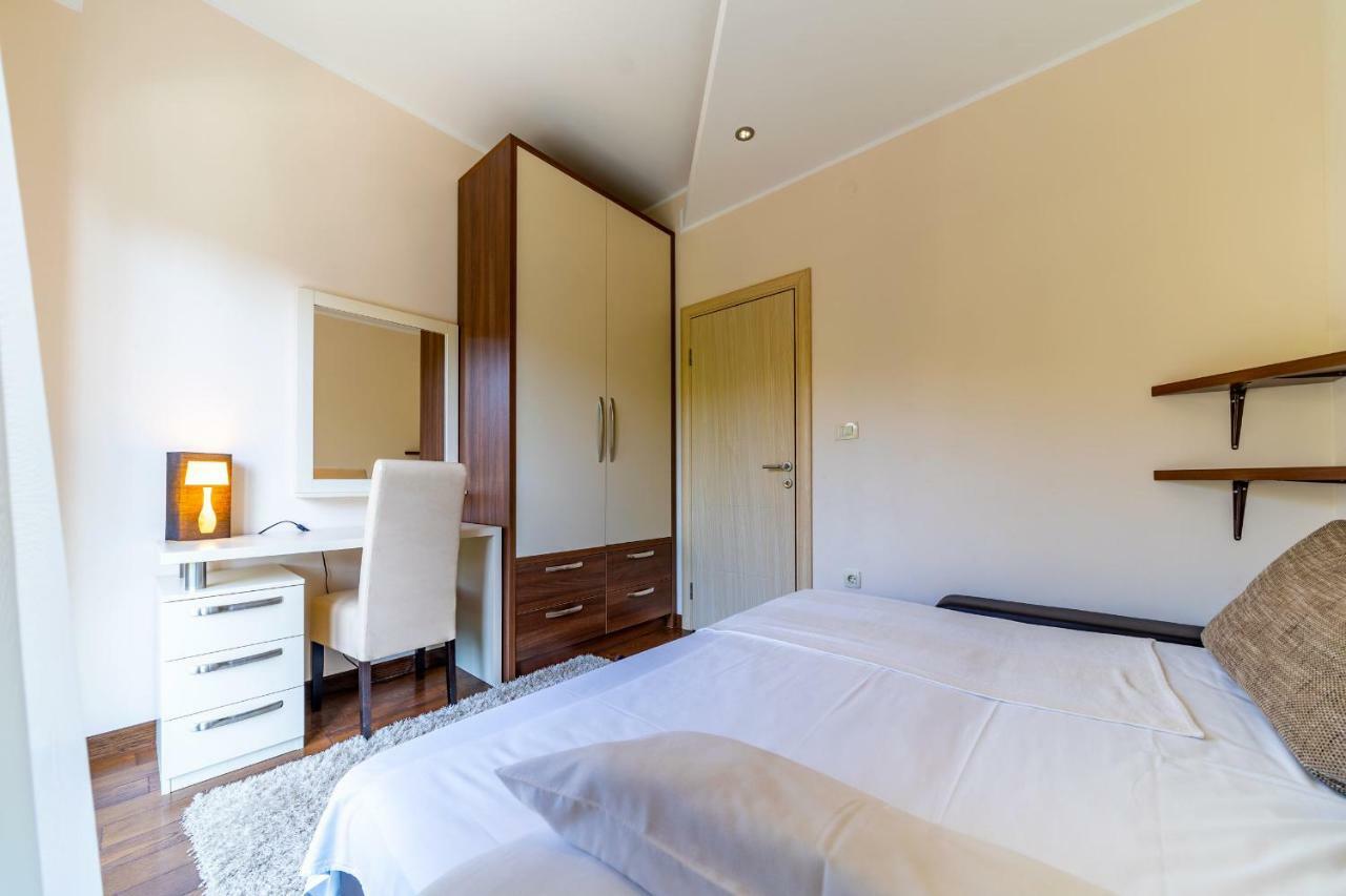 Apartments Crystall Budva Exterior foto