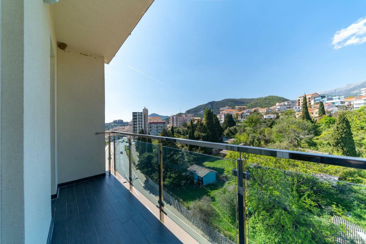Apartments Crystall Budva Exterior foto